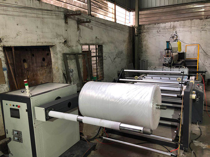 LSPE1600型全自動高速聚乙烯氣泡膜機(氣墊膜機)設備氣泡膜機器10