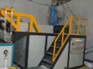 溫州纏繞膜機專業制造商利盛機械