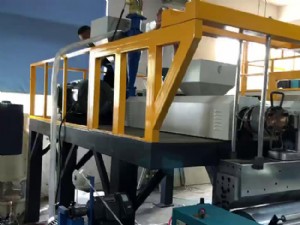 溫州纏繞膜機專業制造商利盛機械