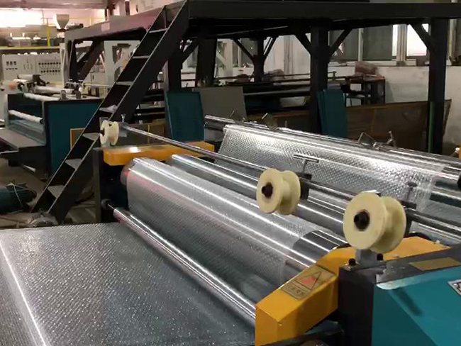 氣泡膜機(jī)視頻溫州氣泡膜機(jī)制造商