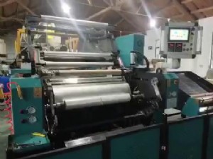 溫州纏繞膜機專業制造商利盛機械